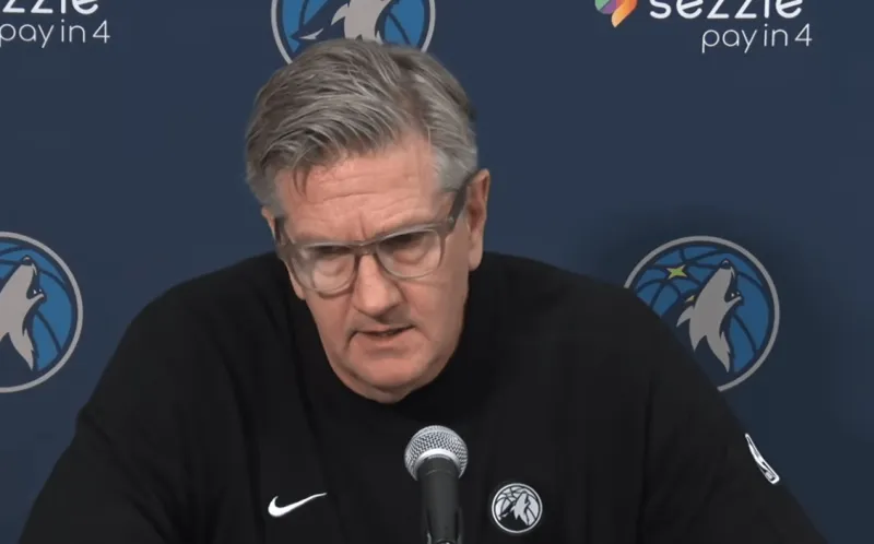 九游下载中心-芬奇采访全文：我们粗心的失误和二次进攻失分毁了比赛